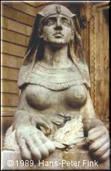 Das steinerene L�wenweib vor der Operette