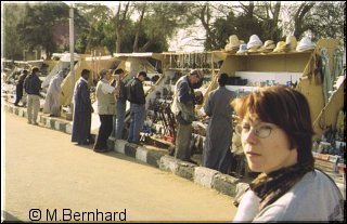 Andenkenst�nde in Abu Simbel